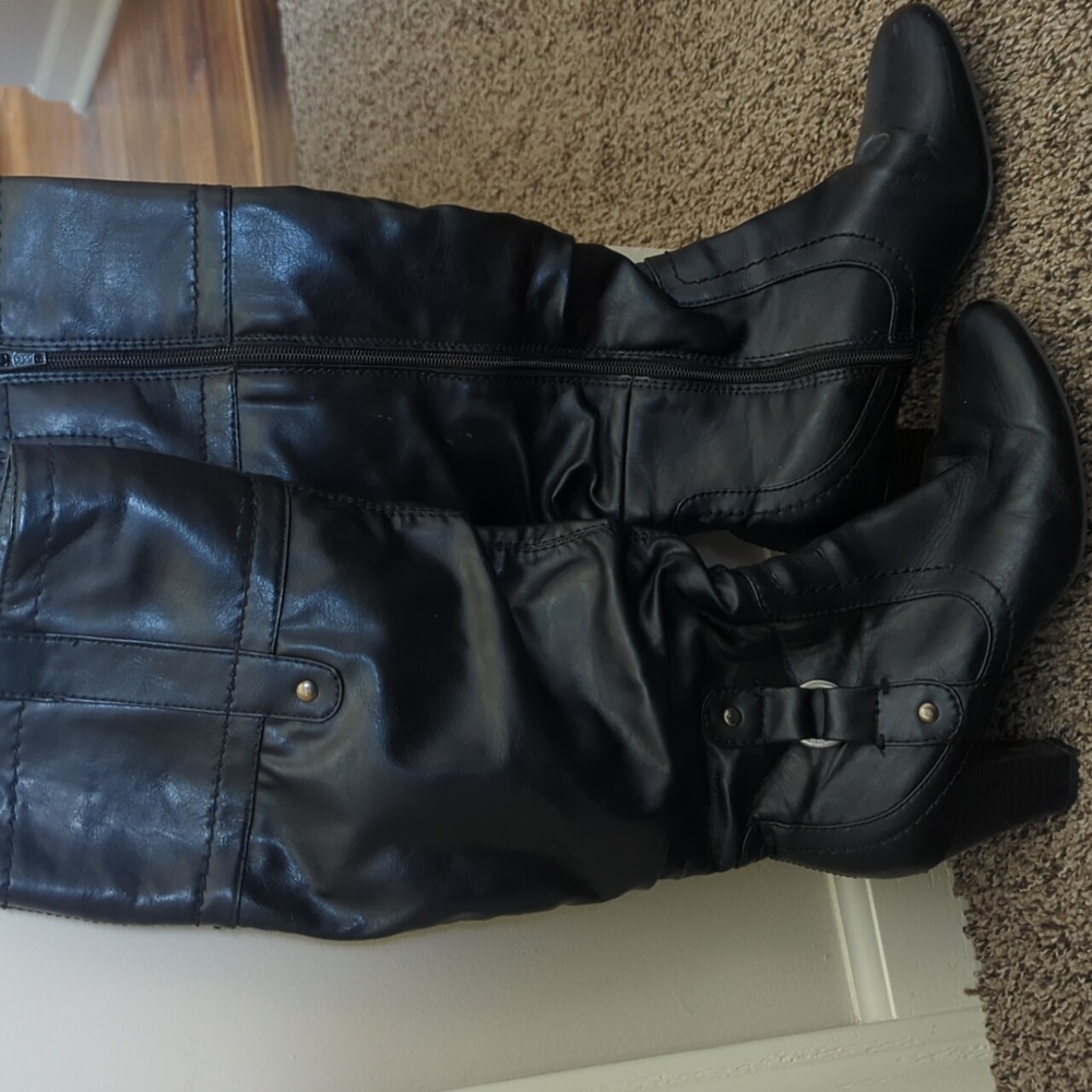 Tall black boots